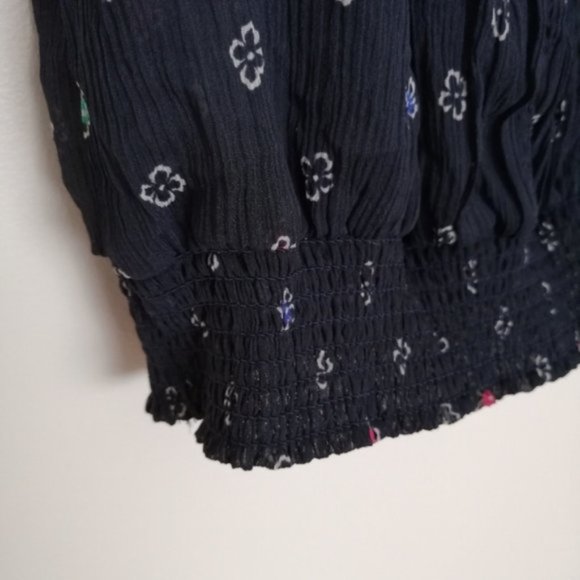 Hollister Floral Navy Blue Peasant Top Blouse - Picture 7 of 10